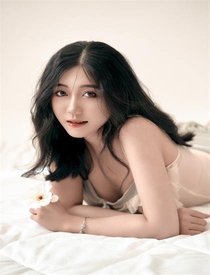 《爱情买卖》美学价值重构分析：艺术美感与审美特征探讨